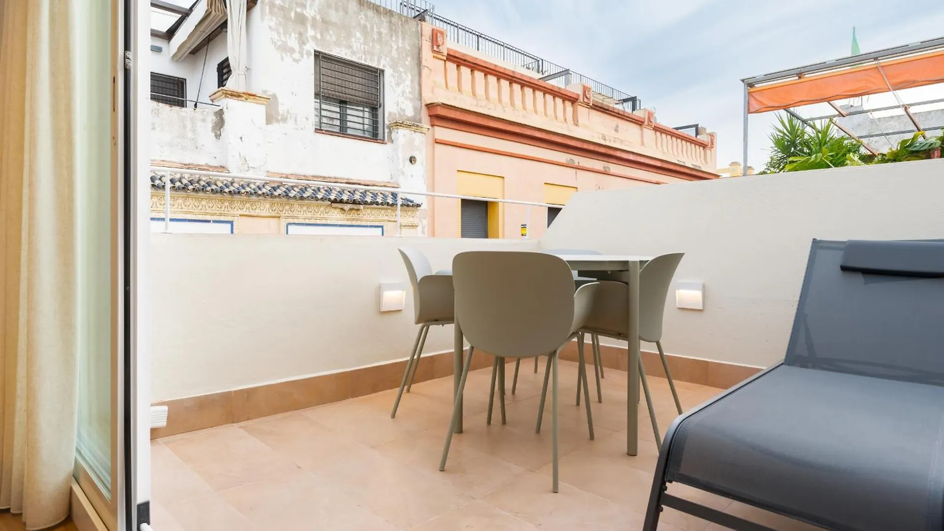 Brand New Penthouse -Private Roof Terrace- Alameda Apartment Seville