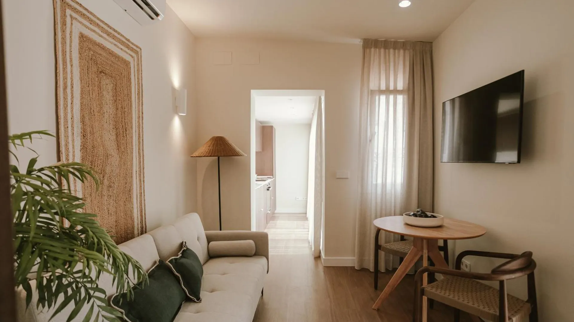 Brand New Penthouse -Private Roof Terrace- Alameda Apartment Seville