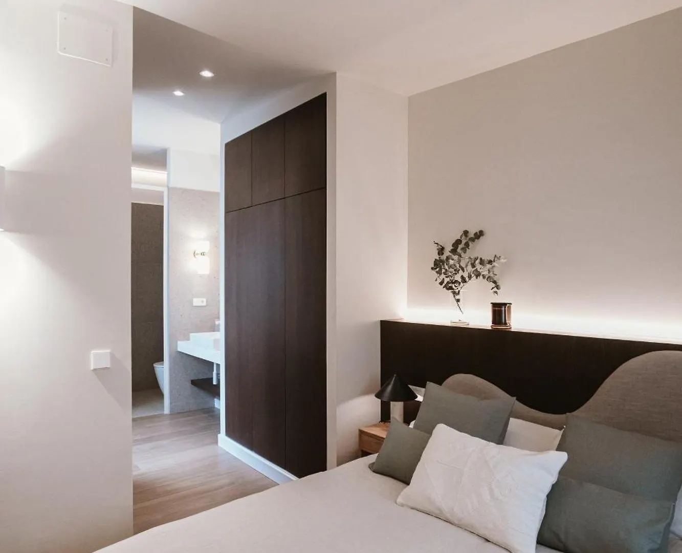 Brand New Penthouse -Private Roof Terrace- Alameda Apartment Seville